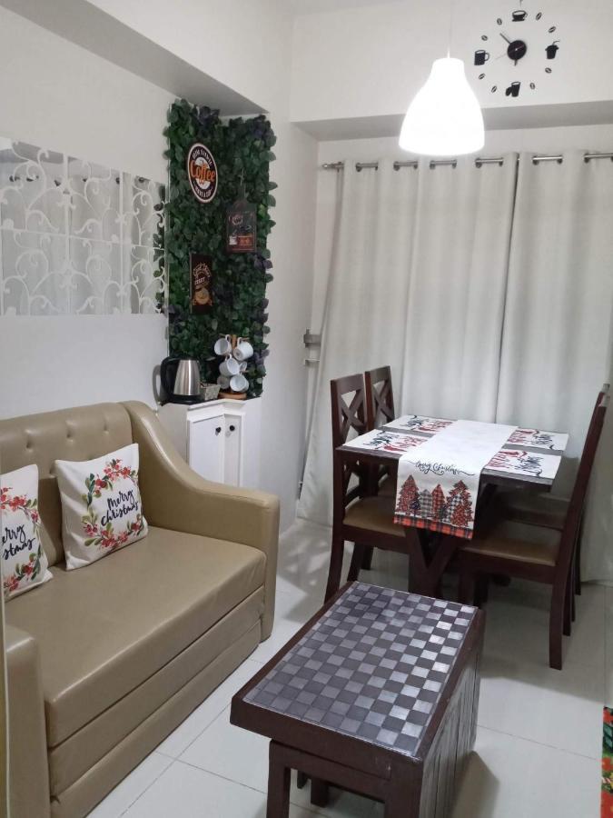 Sky Breeze Haven Apartman Tagaytay City Kültér fotó